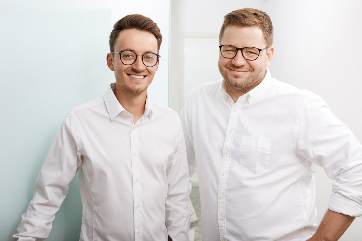 Zahnärzte Dr. Geib & Dr. Nowak: Ihre Experten für zahnärztliche Leistungen und Oralchirurgie bei Oberursel.